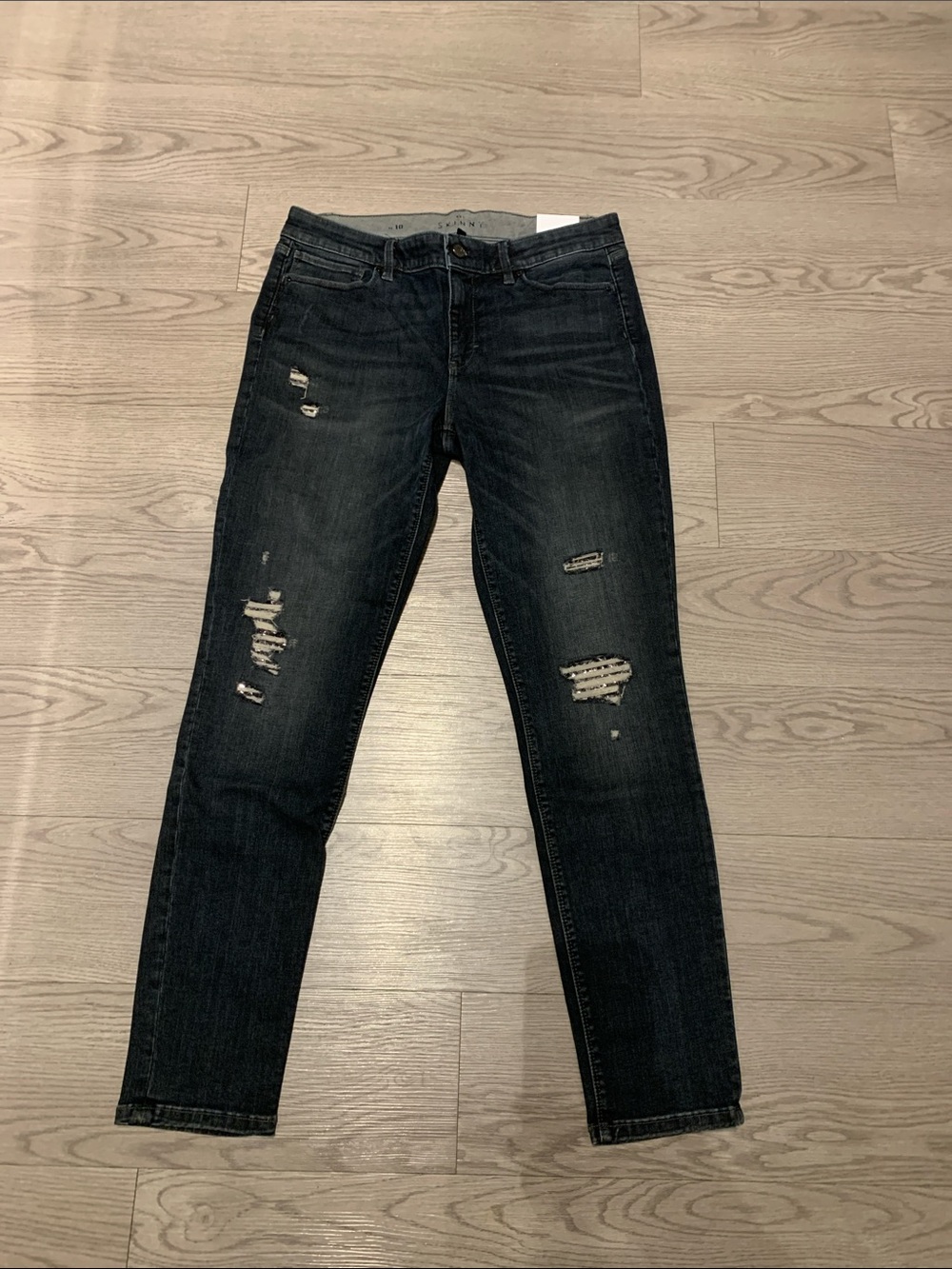 White House Black Market Black Distressed Embellishments Skinny Jeans size 10NWT
